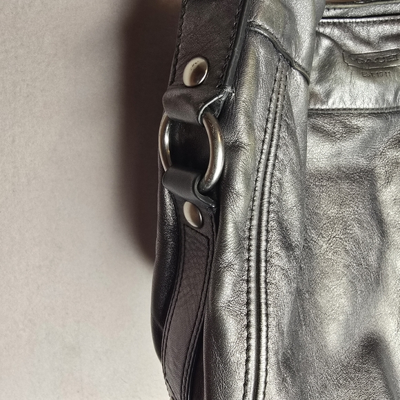 Coach Metallic Hobo Ladies Bag Purse No. C1032-F14706 - Picture 5 of 14